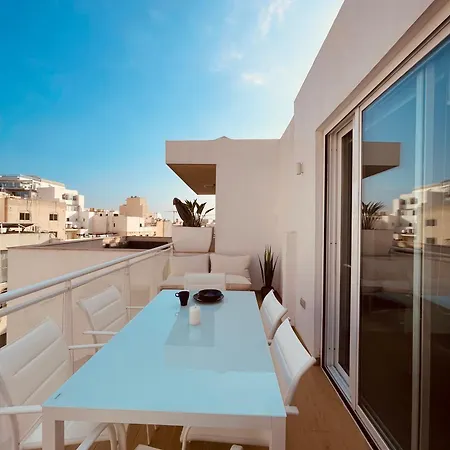 Sunny Terrace Sea View Appartamento *