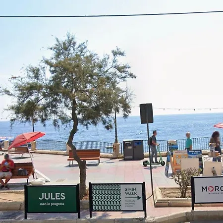 Sunny Terrace Sea View