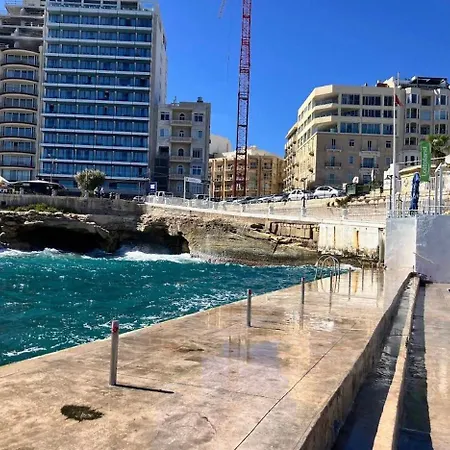 Sunny Terrace Sea View Sliema